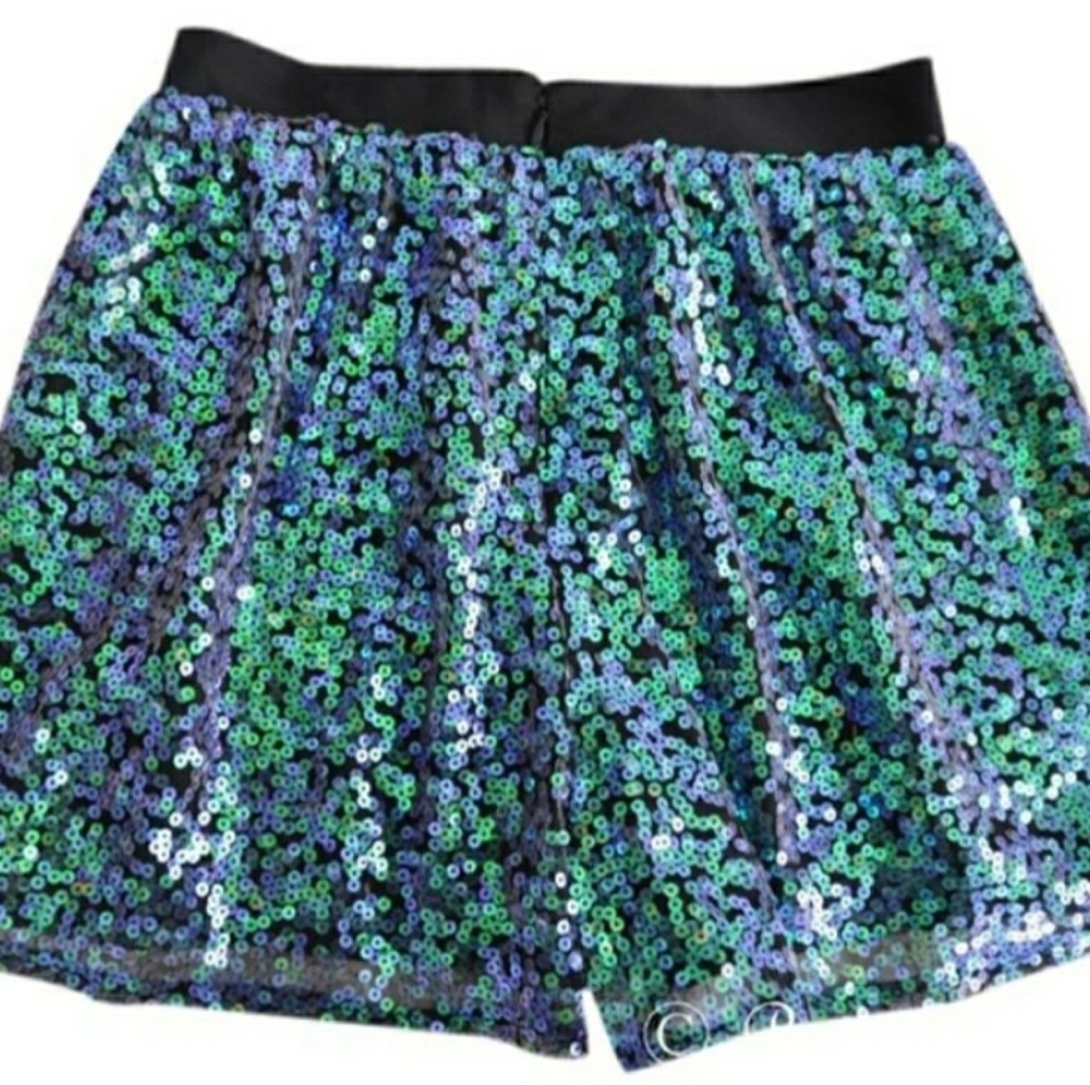 BCBG MERMAID BLUE / GREEN SEQUIN SHORTS